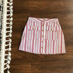 NWT! Cute button detailed striped skirt💙❤️